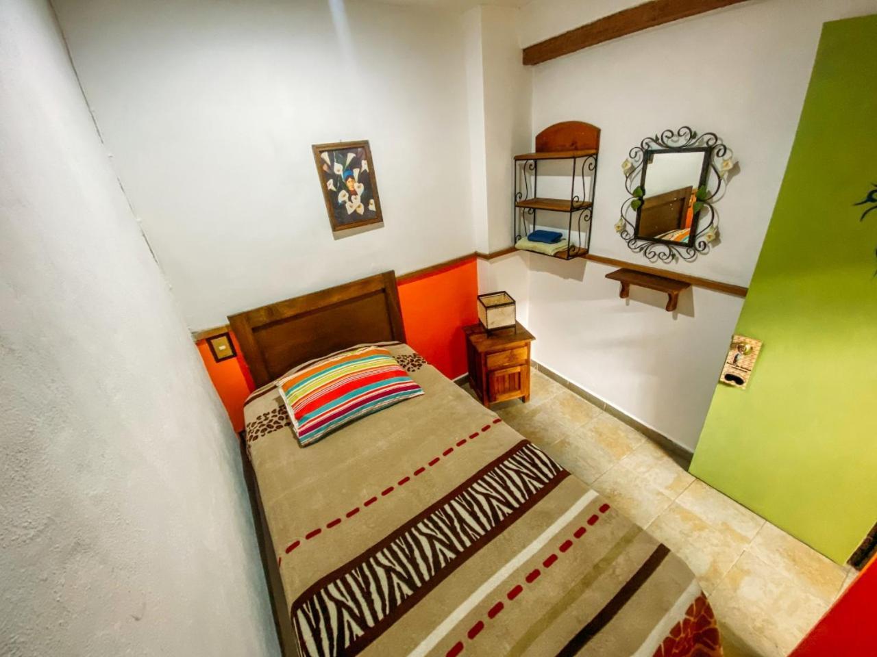 Hospedaje Del Campanero 19 Guanajuato Room photo